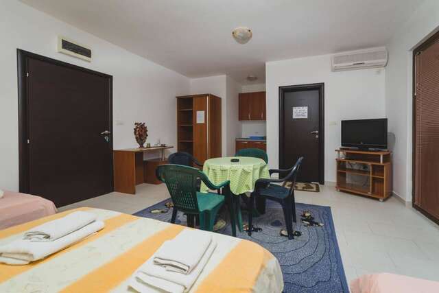 Апартаменты Apartments Banović Будва-9