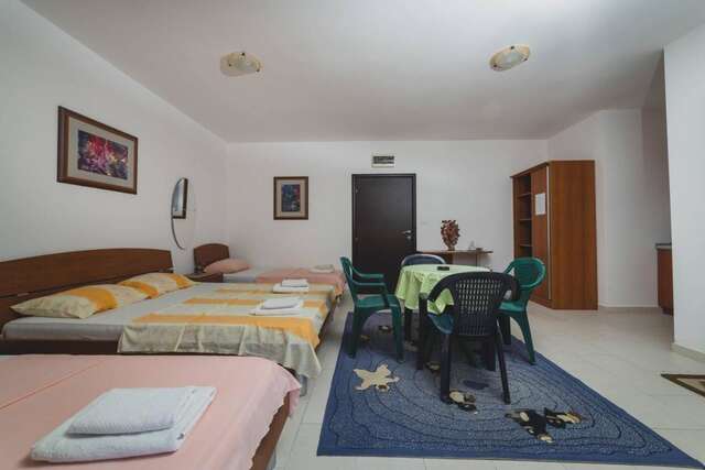 Апартаменты Apartments Banović Будва-10